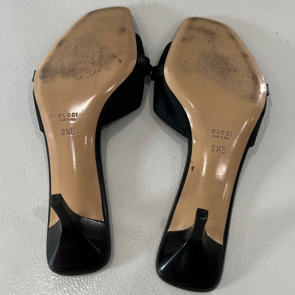 Gucci Elegant Black Women's  Kitten Sandal Mules with Gold Chain Detail 9.5 - Picture 9 of 10
